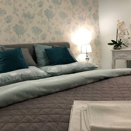 Family & Business Elegant Apartments Ul Warszawska - 2 Bedroom, Balcony, Parking Κίελτσε Εξωτερικό φωτογραφία