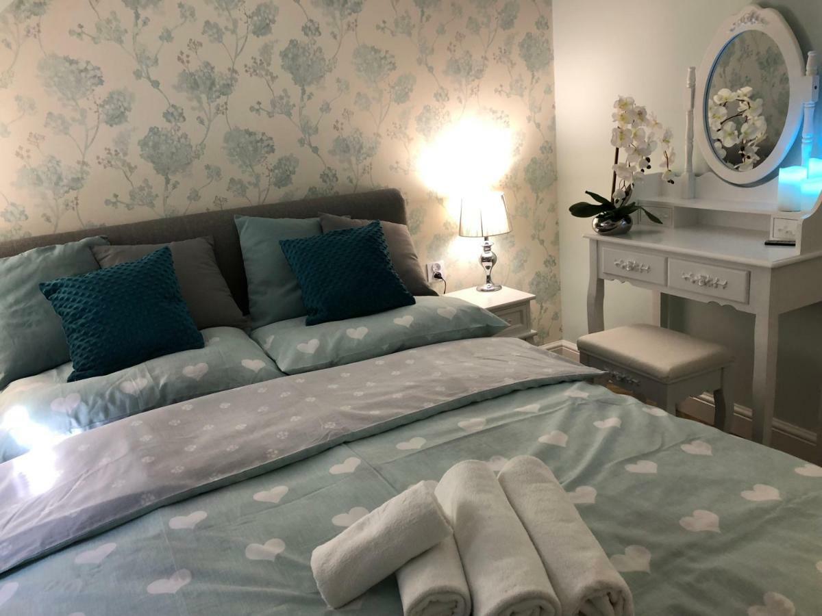 Family & Business Elegant Apartments Ul Warszawska - 2 Bedroom, Balcony, Parking Κίελτσε Εξωτερικό φωτογραφία