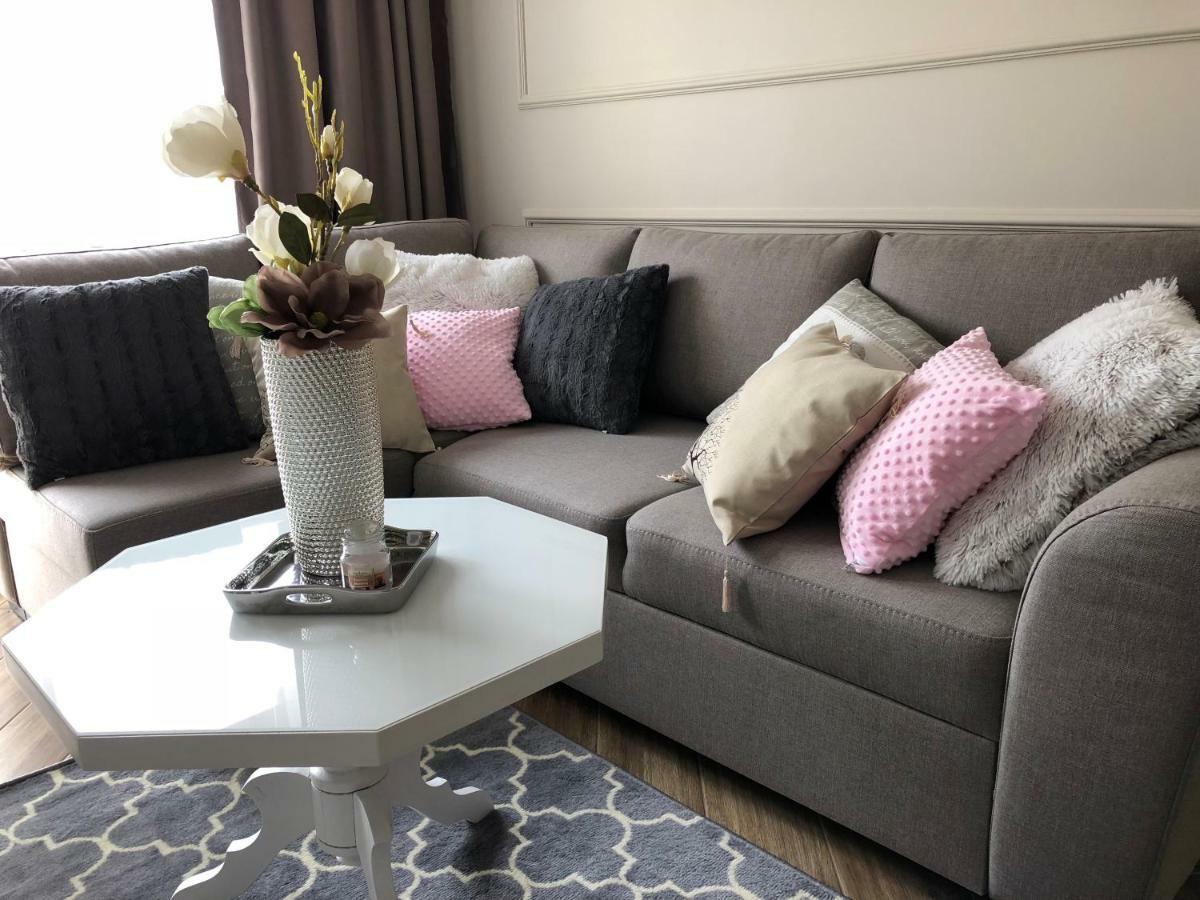 Family & Business Elegant Apartments Ul Warszawska - 2 Bedroom, Balcony, Parking Κίελτσε Εξωτερικό φωτογραφία